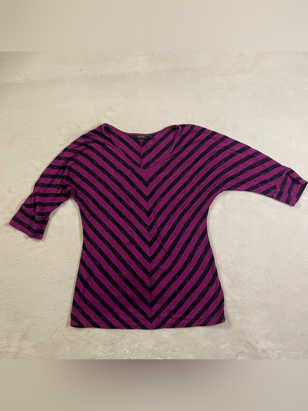 Apt. 9 Purple and Black V Striped Tunic size M - Picture 2 of 10